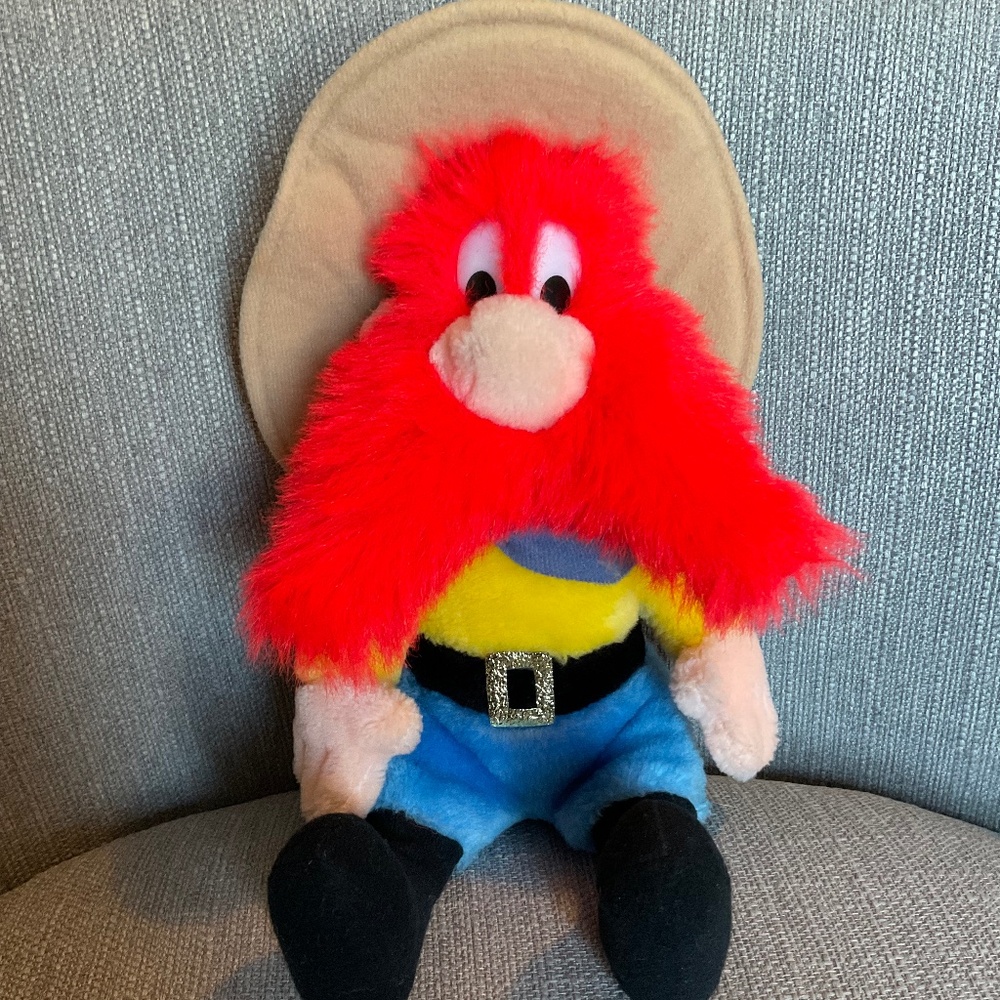 Yosemite Sam 10.5” Plush Doll 1987 Warner Bros. Looney Tunes